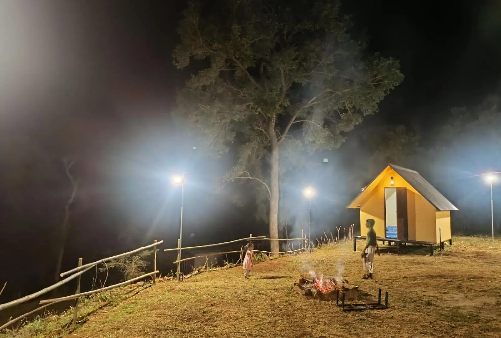 Mount Camp Hotel Maraiyur India
